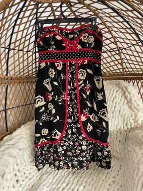 Nanette Lepore Black Strapless Floral Dress, Red piping. sz 4